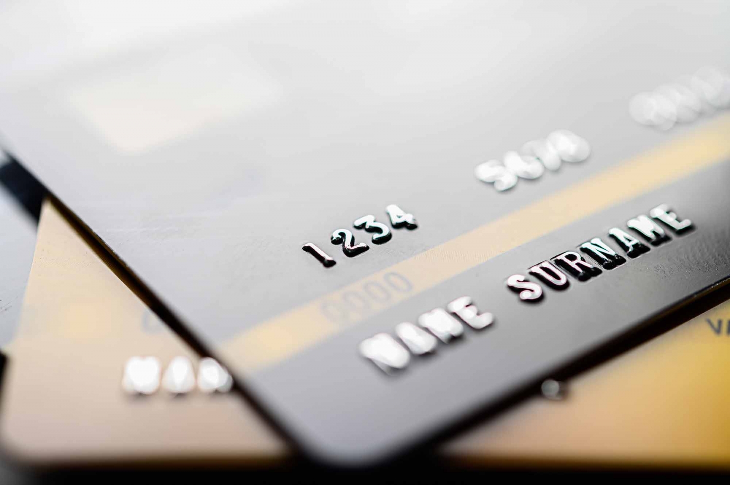 Differenza tra carta di credito e carta di debito: in cosa differiscono